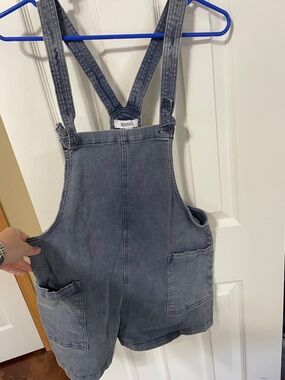 Zenana Outfitters Washed Charcoal Gray Denim Short Overalls